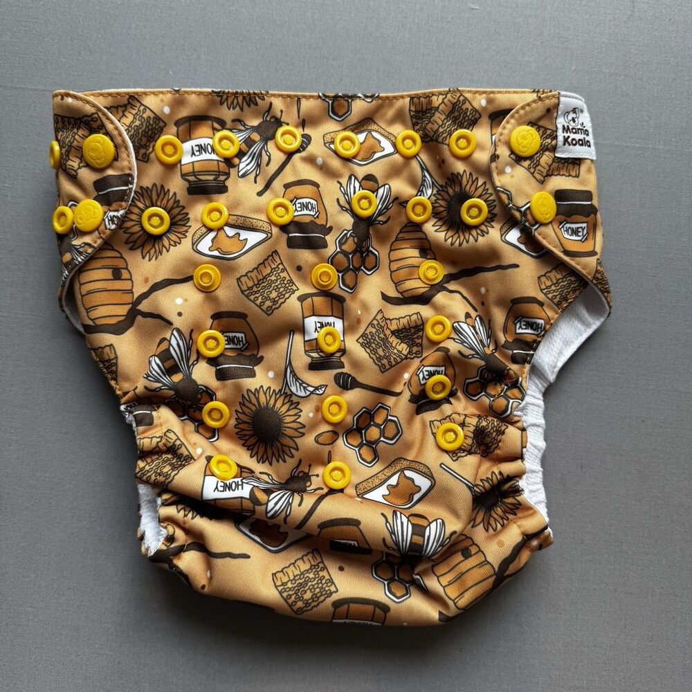 NWOT Mama Koala Cloth Diaper Cover Honey Bees Flowers